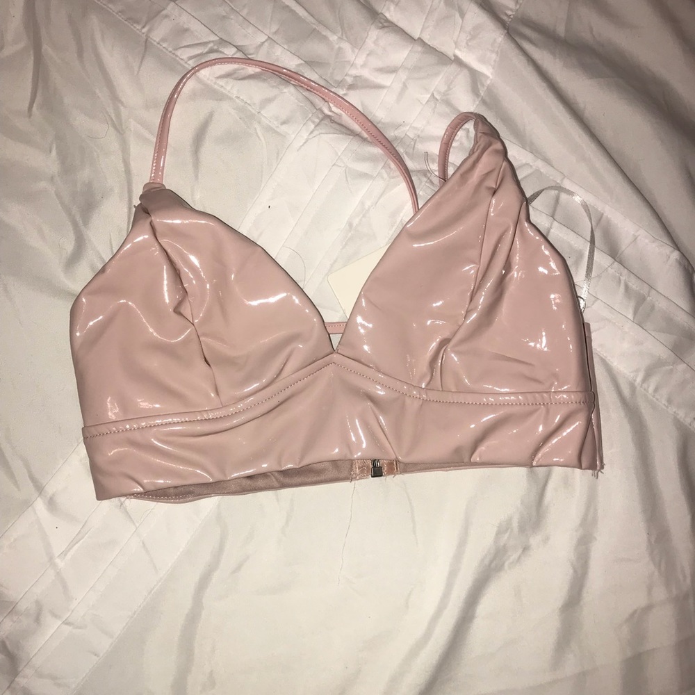 crop top NEVER WORN